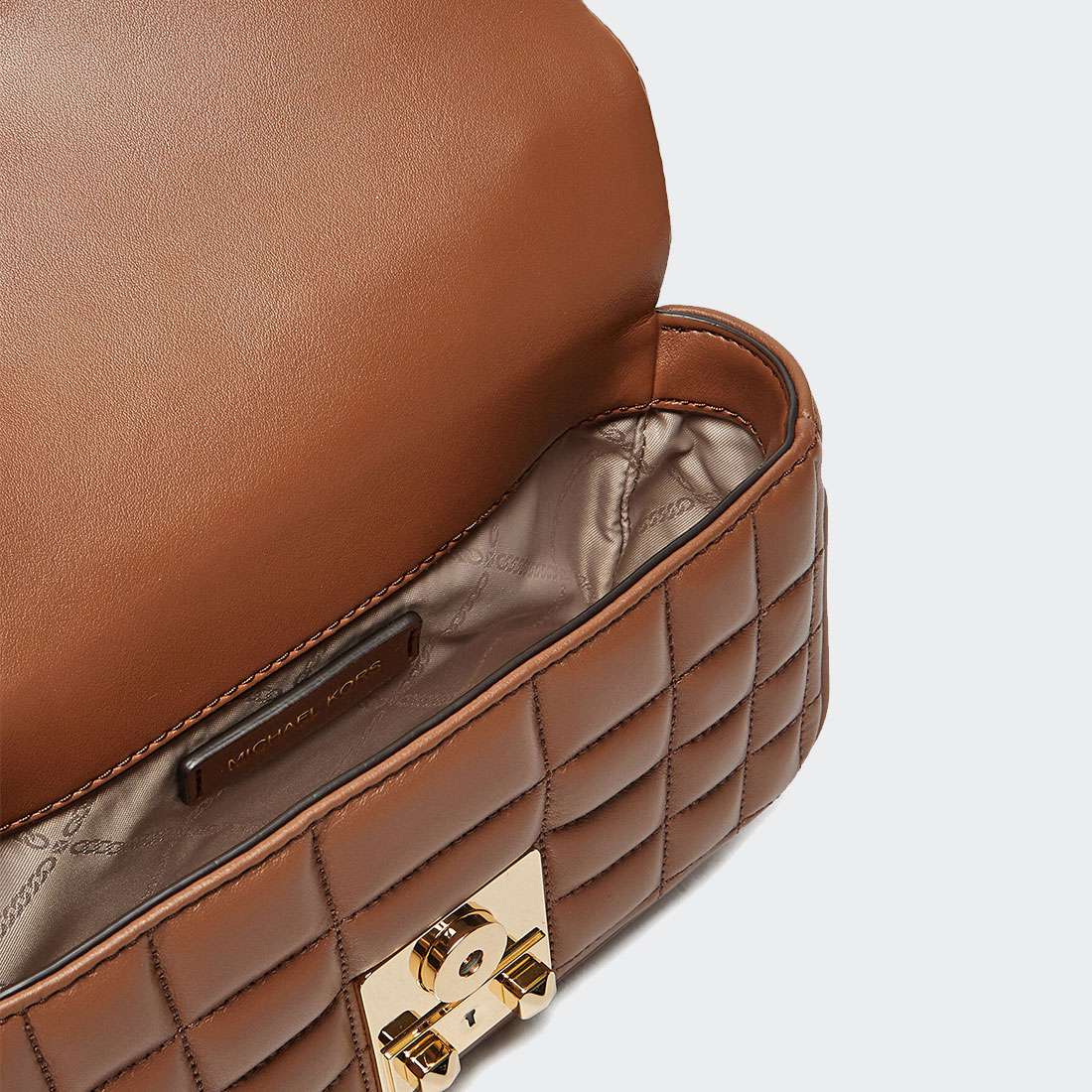 MALA MICHAEL KORS QUILTED LUGGAGE