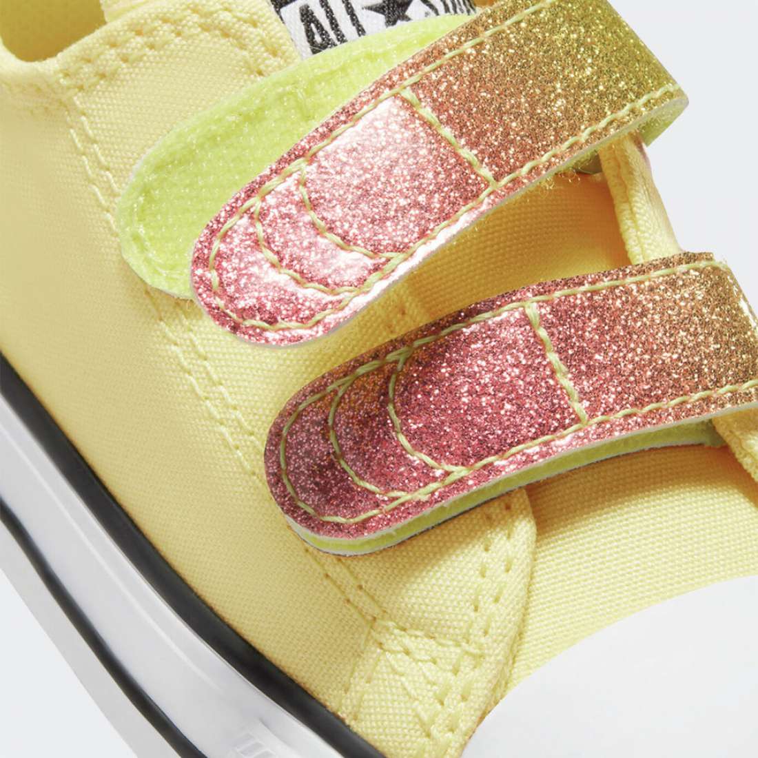 CONVERSE ALL STAR CHUCK TAYLOR EASY-ON LIKE BUTTER/DONUT GLAZEE