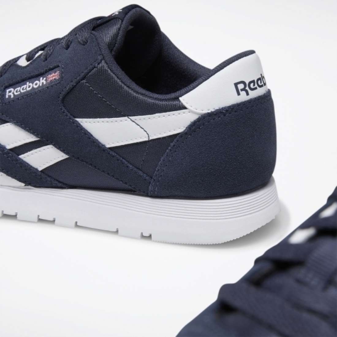 REEBOK CLASSIC NYLON NAVY/WHITE