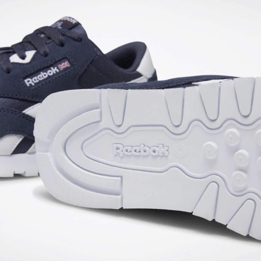 REEBOK CLASSIC NYLON NAVY/WHITE