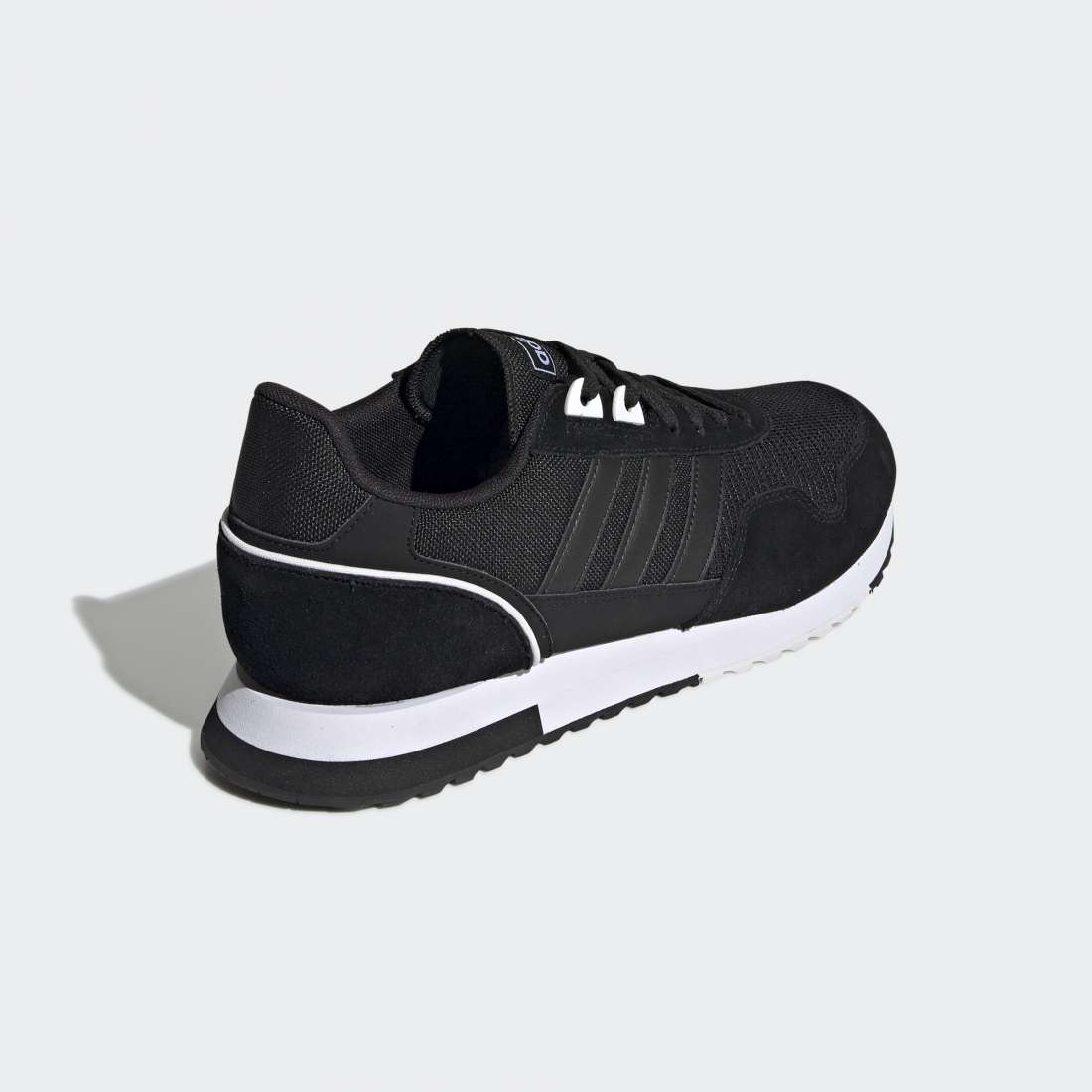 ADIDAS 8K 2020 CORE BLACK / CLOUD WHITE / CORE BLACK