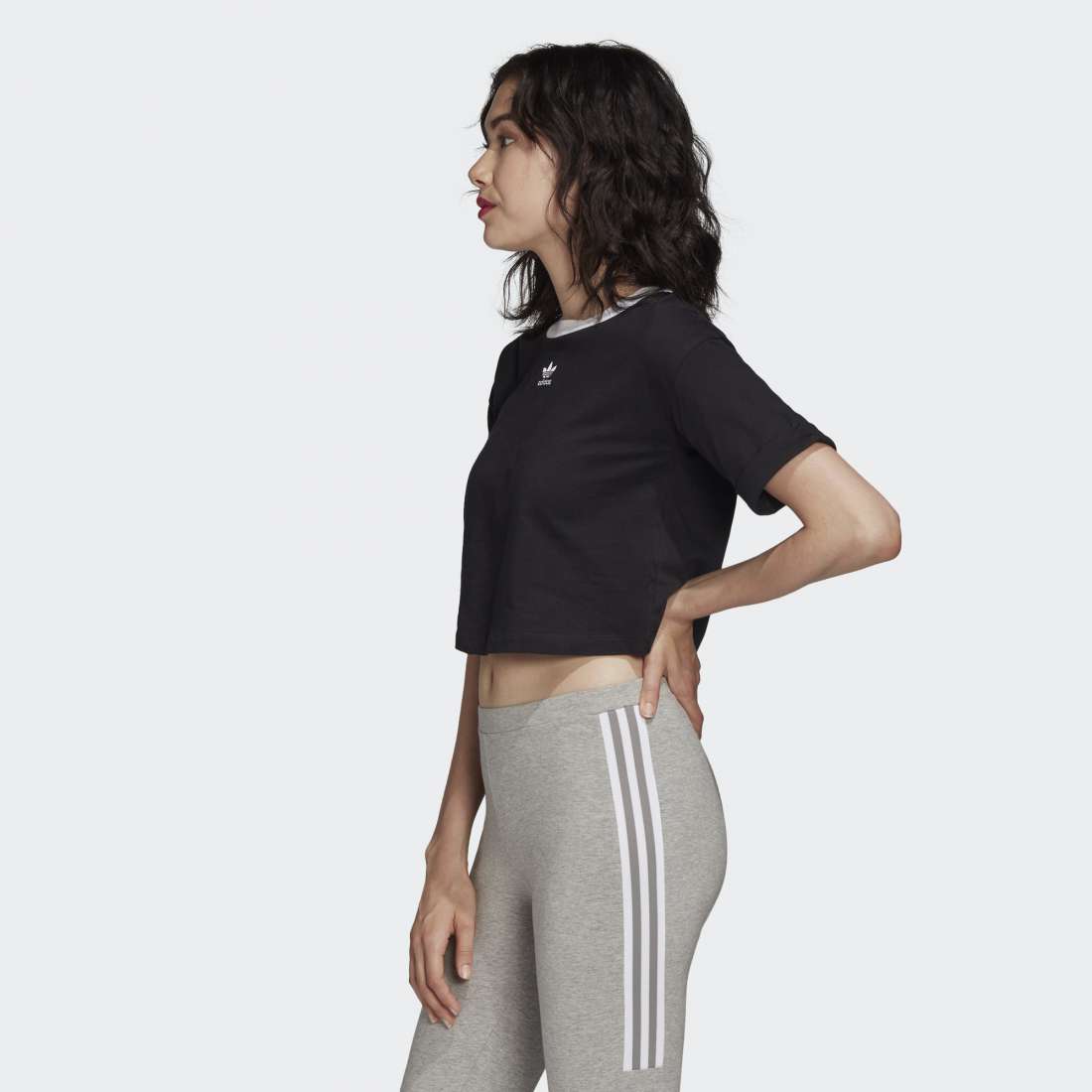 TSHIRT ADIDAS CROP TOP BLACK/WHITE