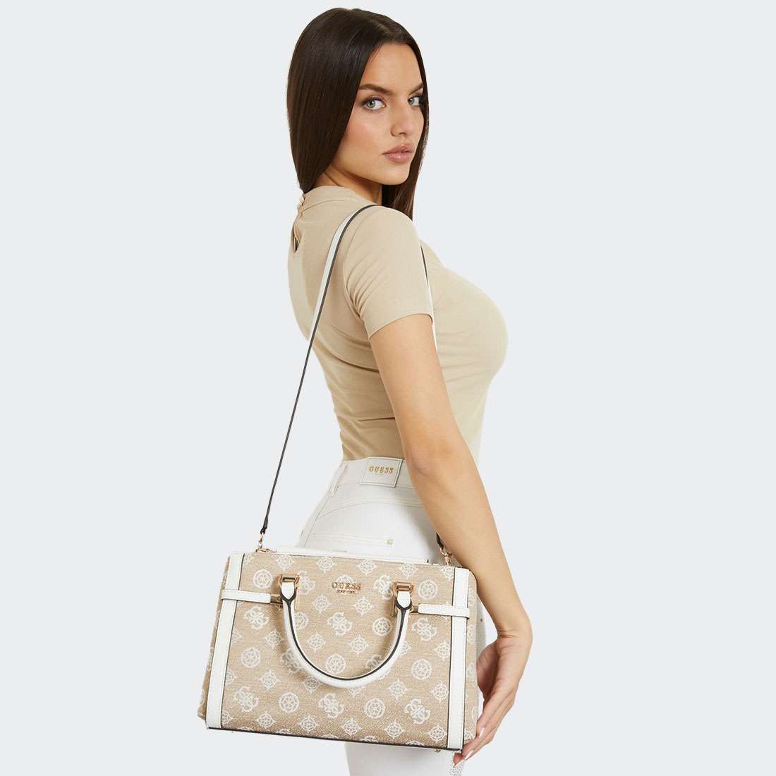 MALA GUESS LORALEE STATUS SATCHEL WHITE LOGO