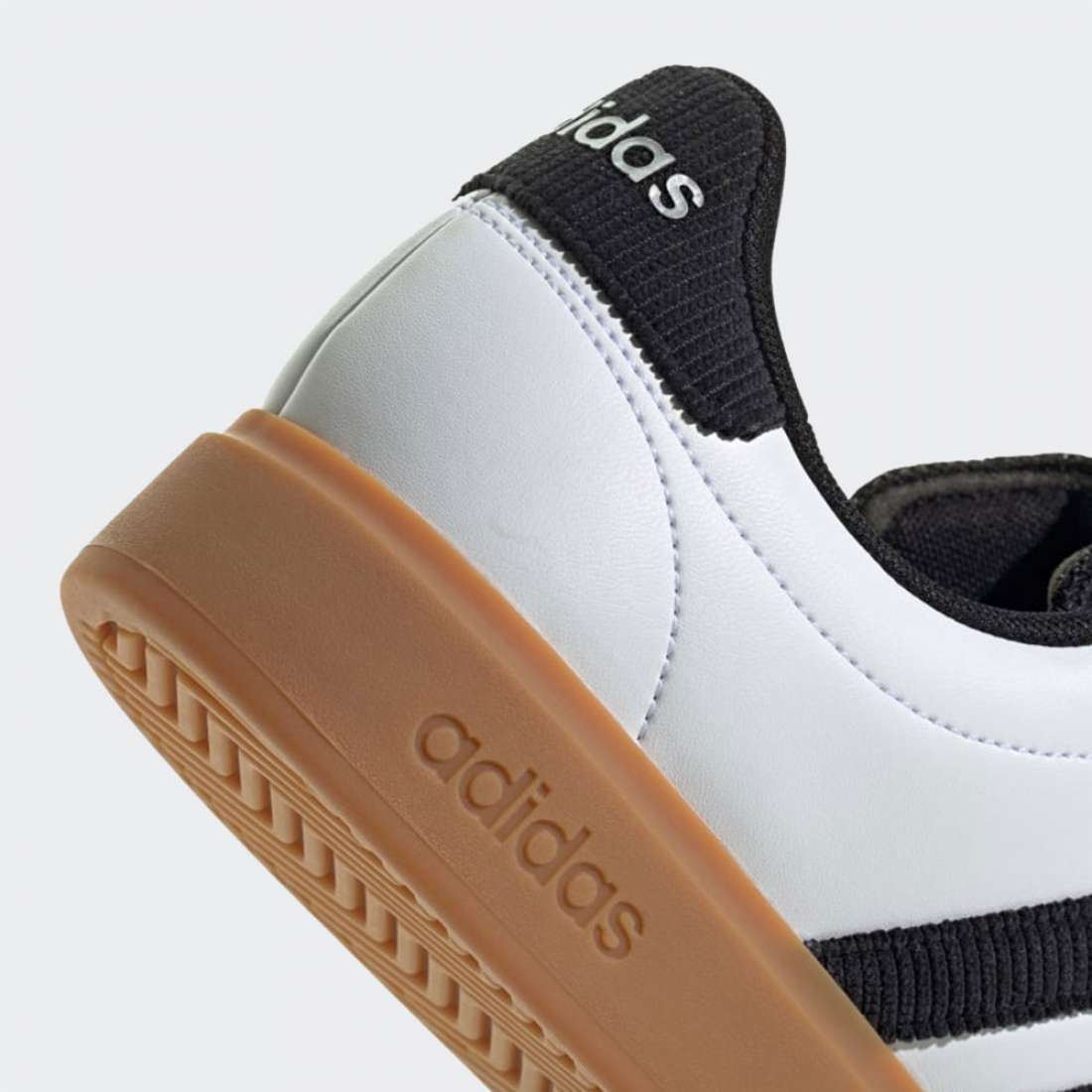 ADIDAS GRAND COURT 2.0 FTWWHT/BLACK/GUM