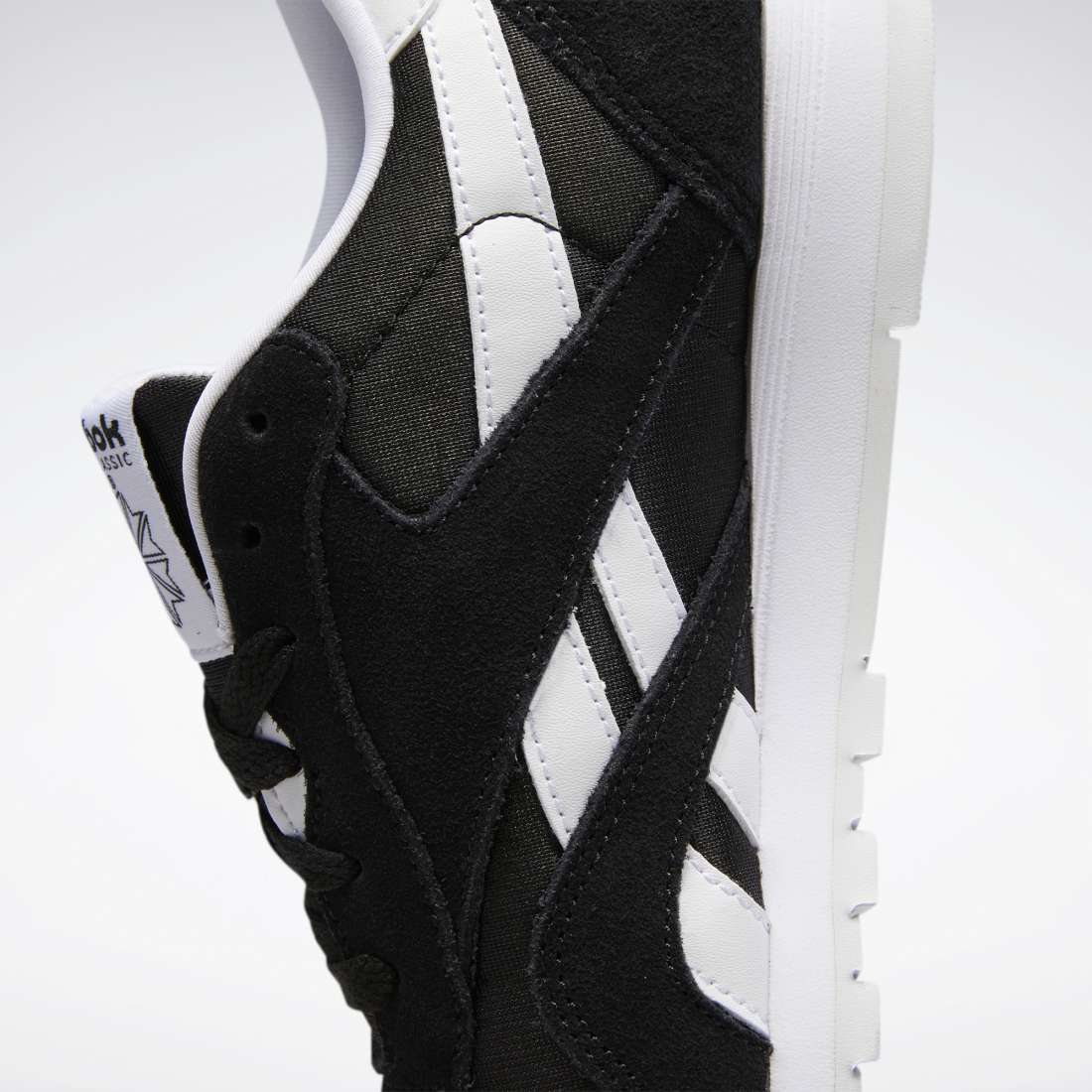 REEBOK CLASSIC NYLON BLACK/WHITE