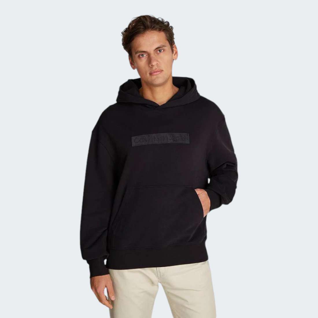 J30J326147-BEH_CKBLACK