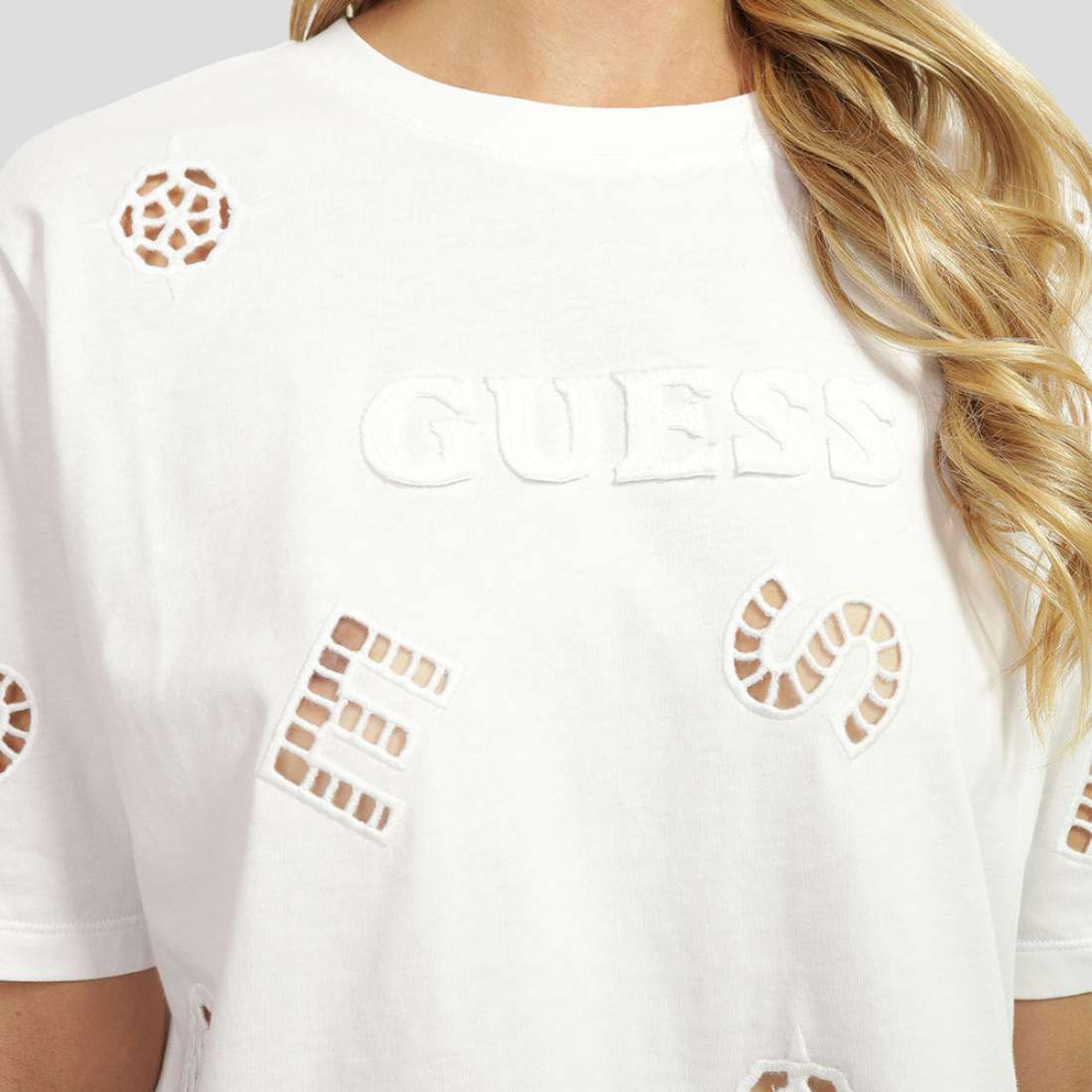 TSHIRT GUESS PEONY BOXY P0HH